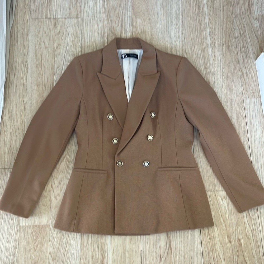 Zara double breasted blazer camel colored size L